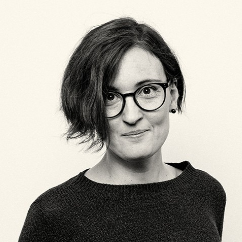 Headshot of a woman