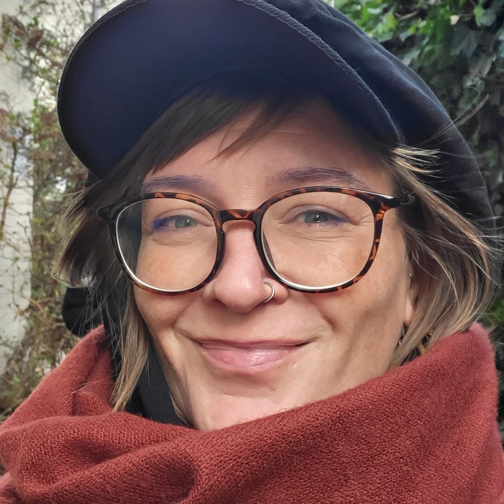 Headshot of a woman